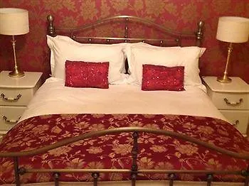 Springdale House 4*